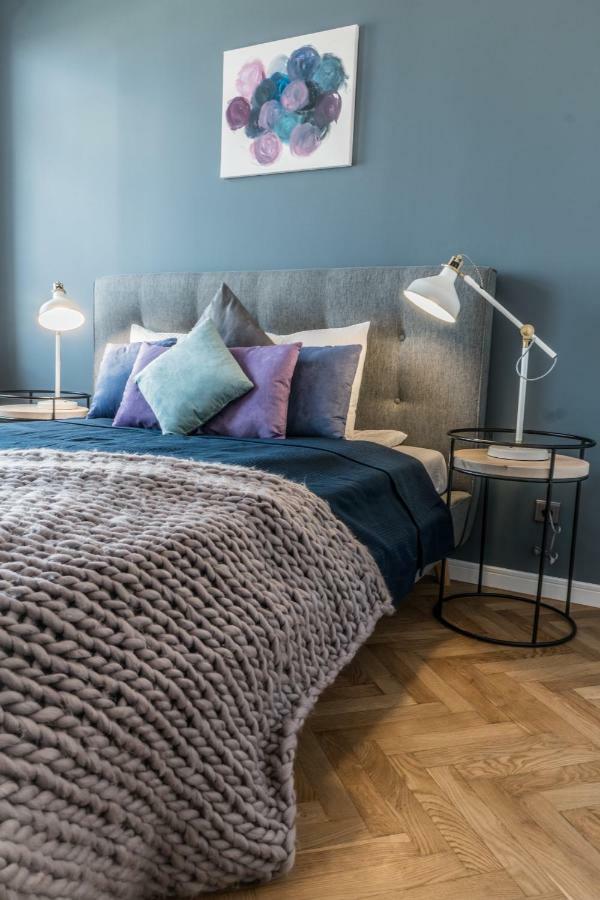 Apartament Greystone &